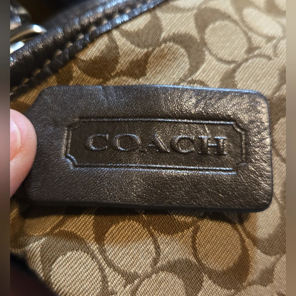 Coach Legacy 19918 Vintage Signature Shoulder Bag - Tan/Brown Jacquard & Leather - Picture 5 of 13